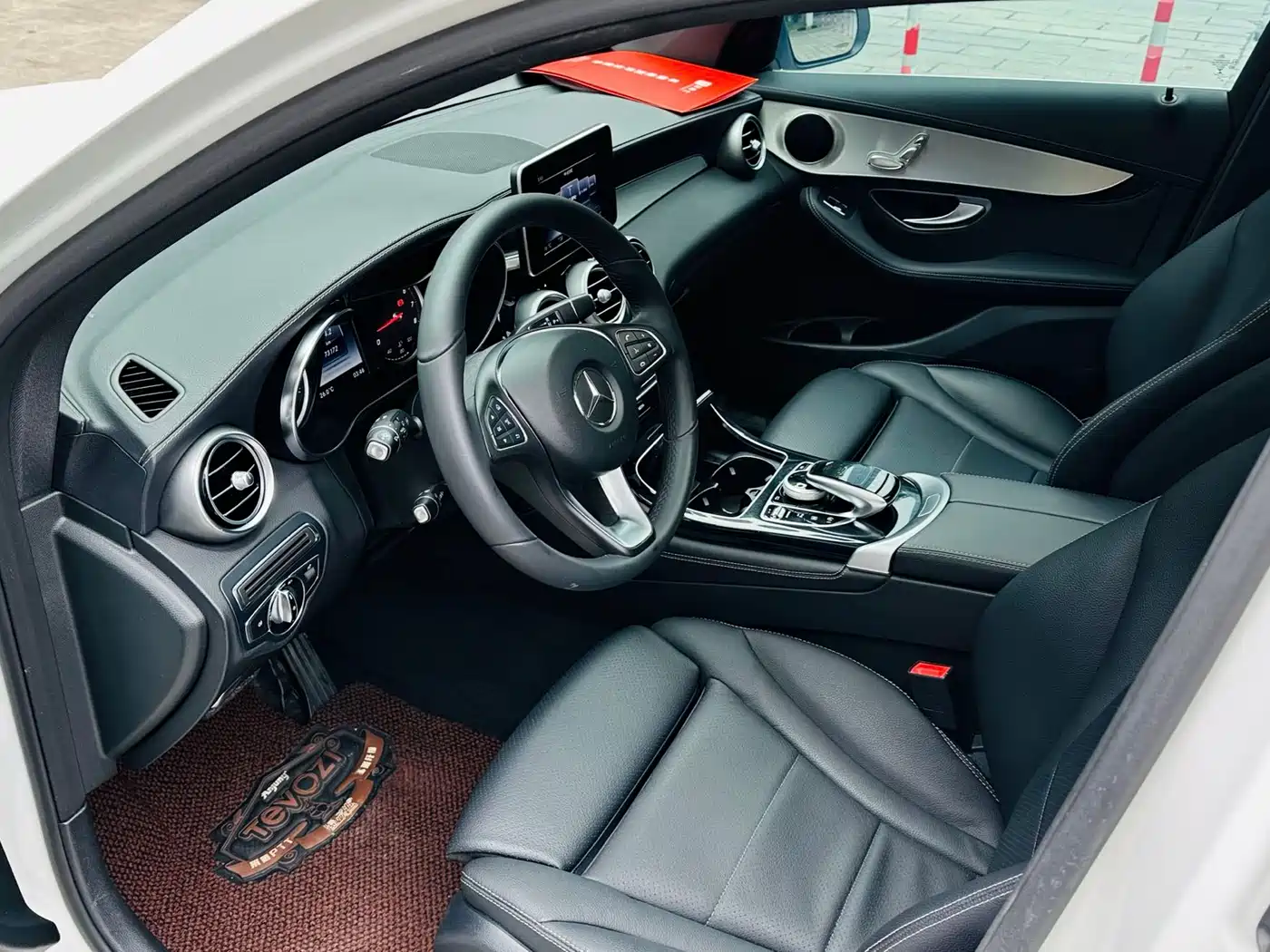 Mercedes-Benz GLC 2017 GLC 200 4MATIC фото 7