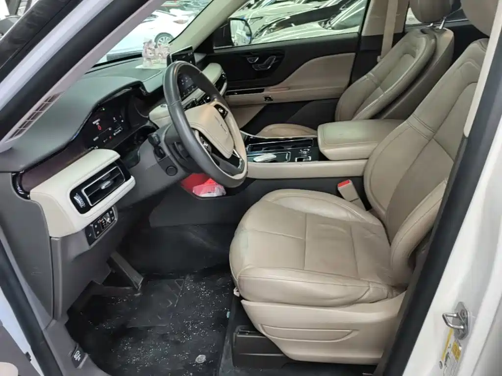 Lincoln Aviator (Import) 2020 2020 3.0T V6 AWD Premium Edition