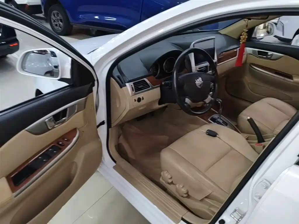 Buick Excelle 2013 1.5L Automatic Exclusive фото 16