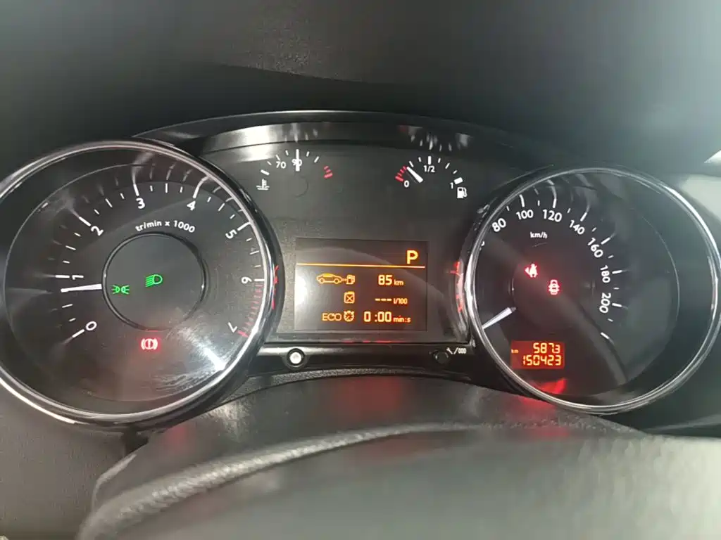 Peugeot 3008 2017 2016 1.6THP Automatic Standard Edition