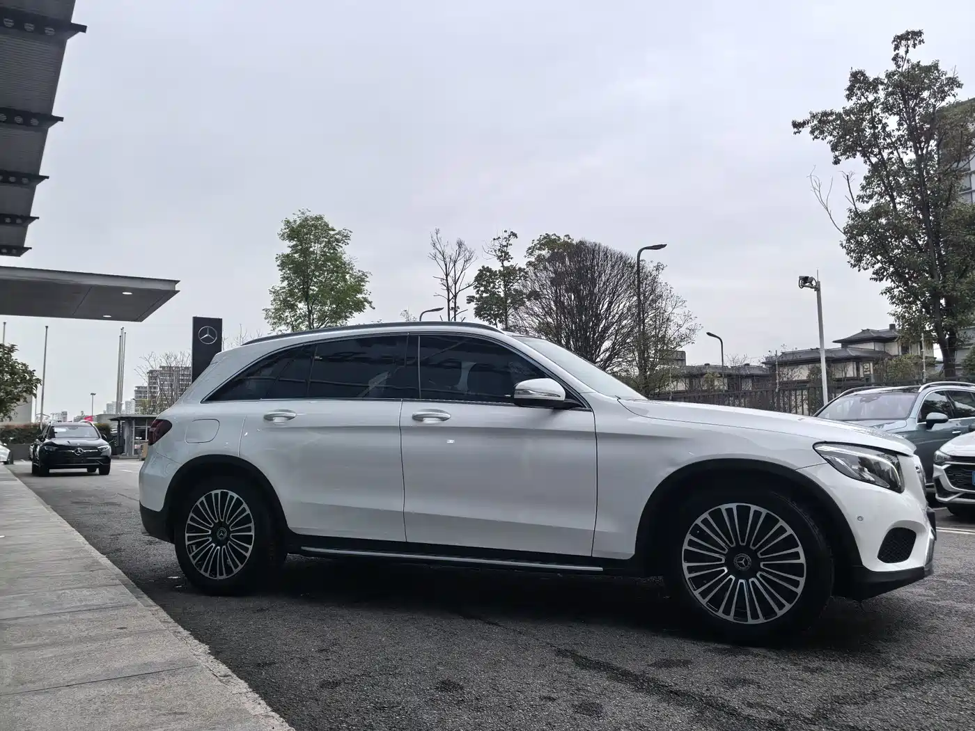 Mercedes-Benz GLC 2019 Model GLC 200 L 4MATIC фото 5