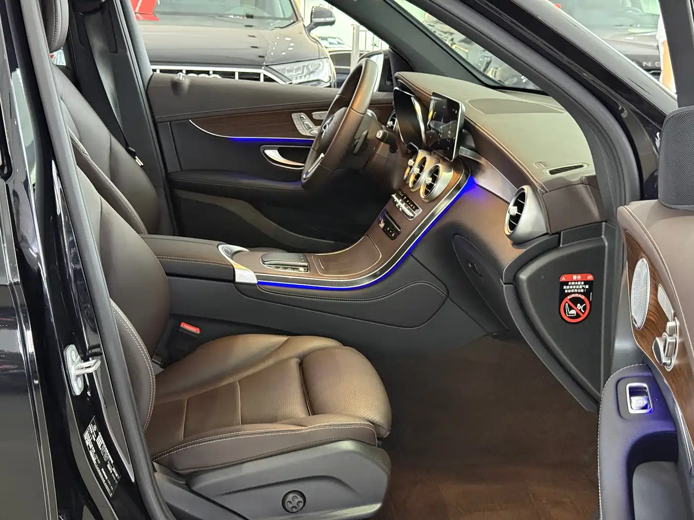 Mercedes-Benz GLC 2021 GLC 300 L 4MATIC Sporty фото 12