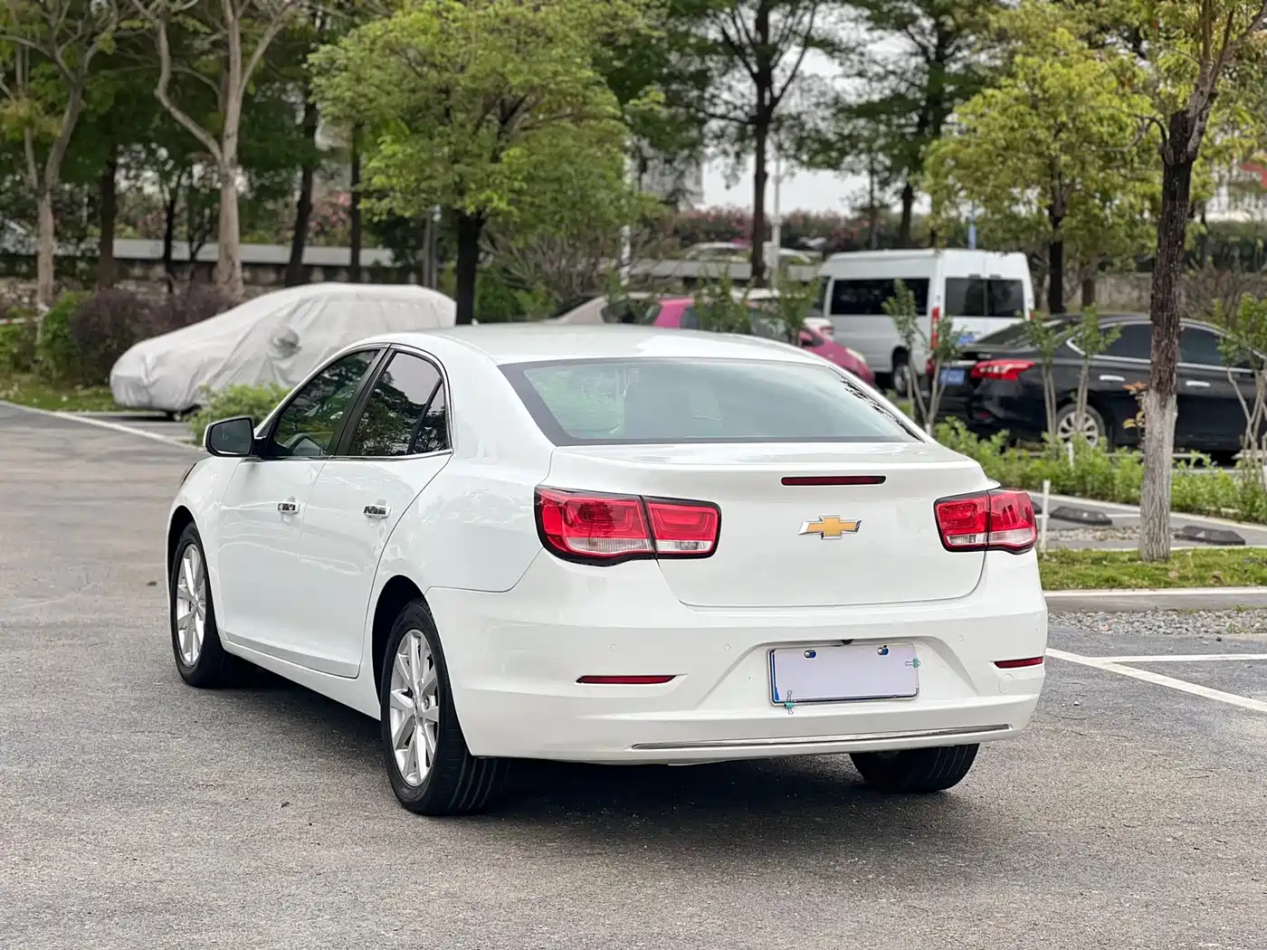 Chevrolet Malibu 2018 530T Automatic Luxury Edition фото 4