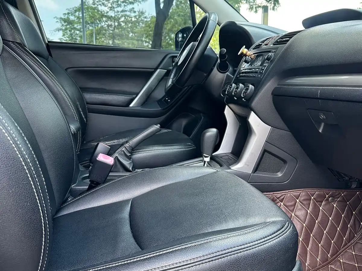 Photo 13 - Subaru Forester