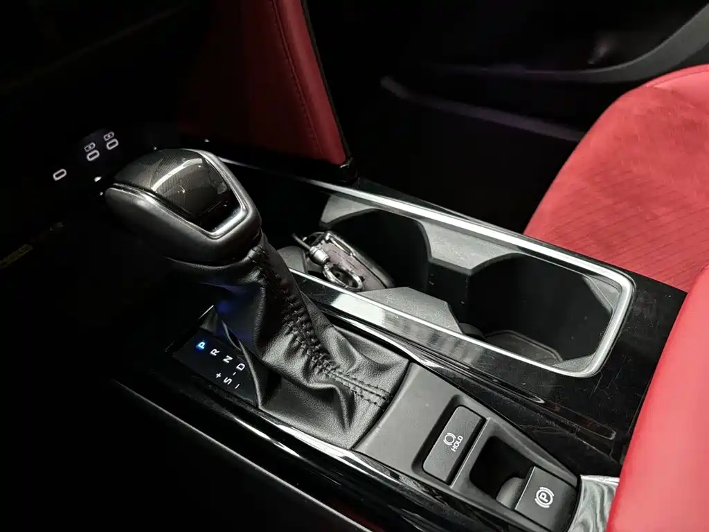 Toyota Camry 2024 Model Dual Hybrid 2.0HXS Sport Plus Edition фото 12