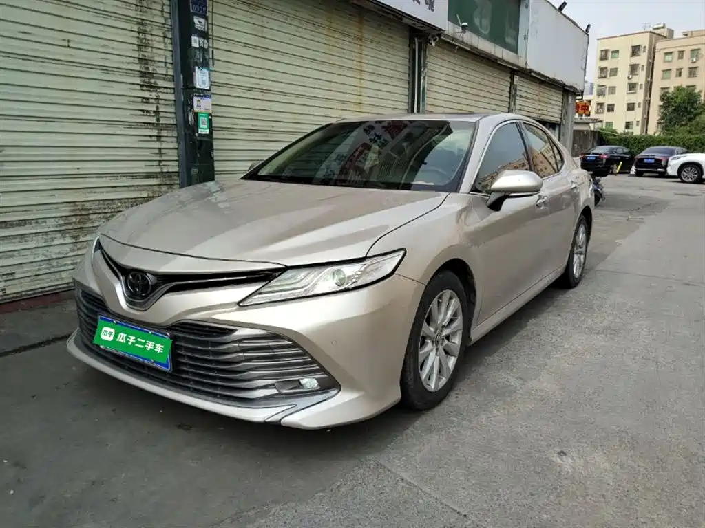Toyota Camry 2018 2.0G Luxury Edition