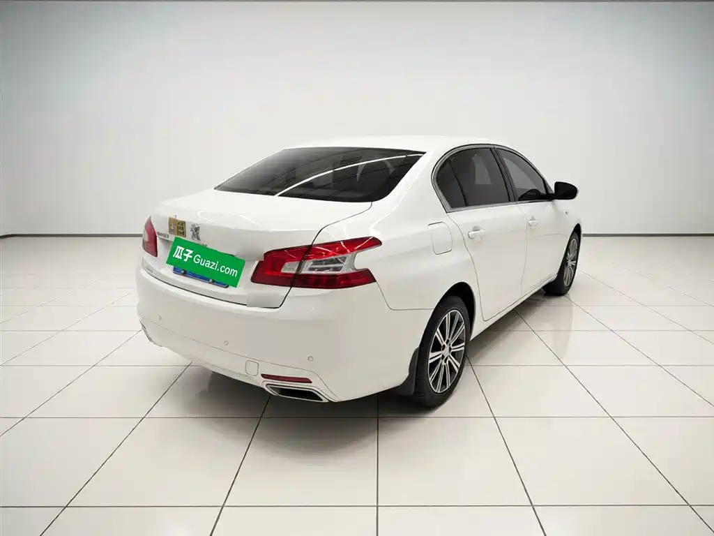 Peugeot 408 2018 350THP Automatic Luxury Edition фото 7
