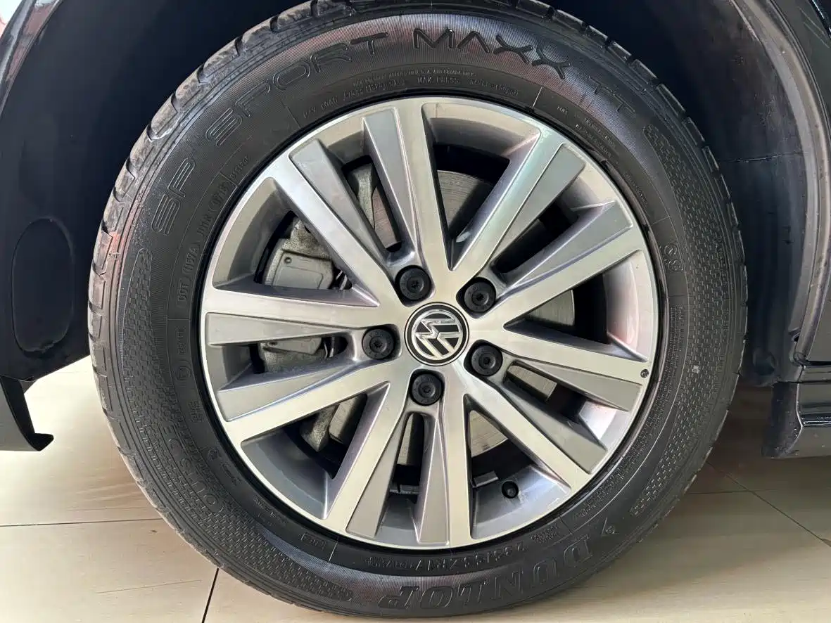 Volkswagen Caravelle 2018 2.0TSI 4WD Luxury Edition 7-Seater фото 43