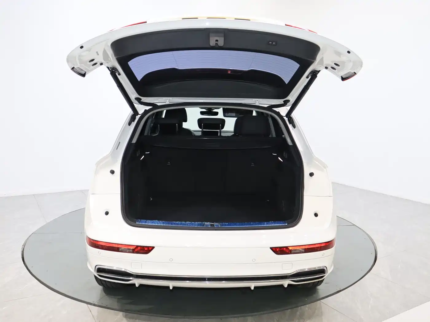 Audi Q5L 2020 40 TFSI Prestige Fashion фото 16