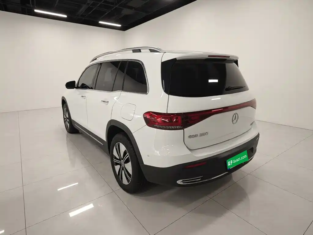 Mercedes-Benz EQB 2024 2023 Facelift EQB 260