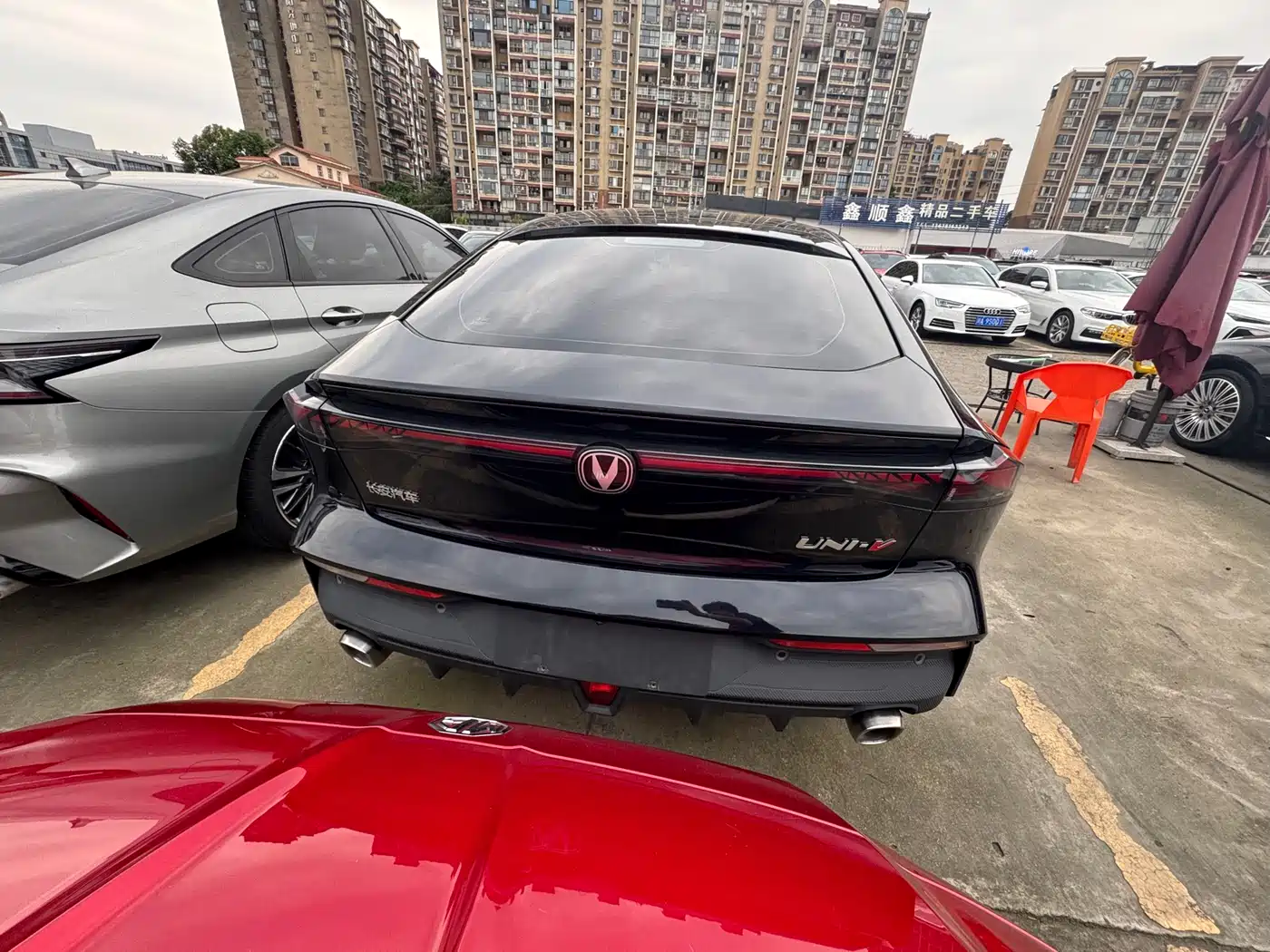 CHANGAN UNI-V