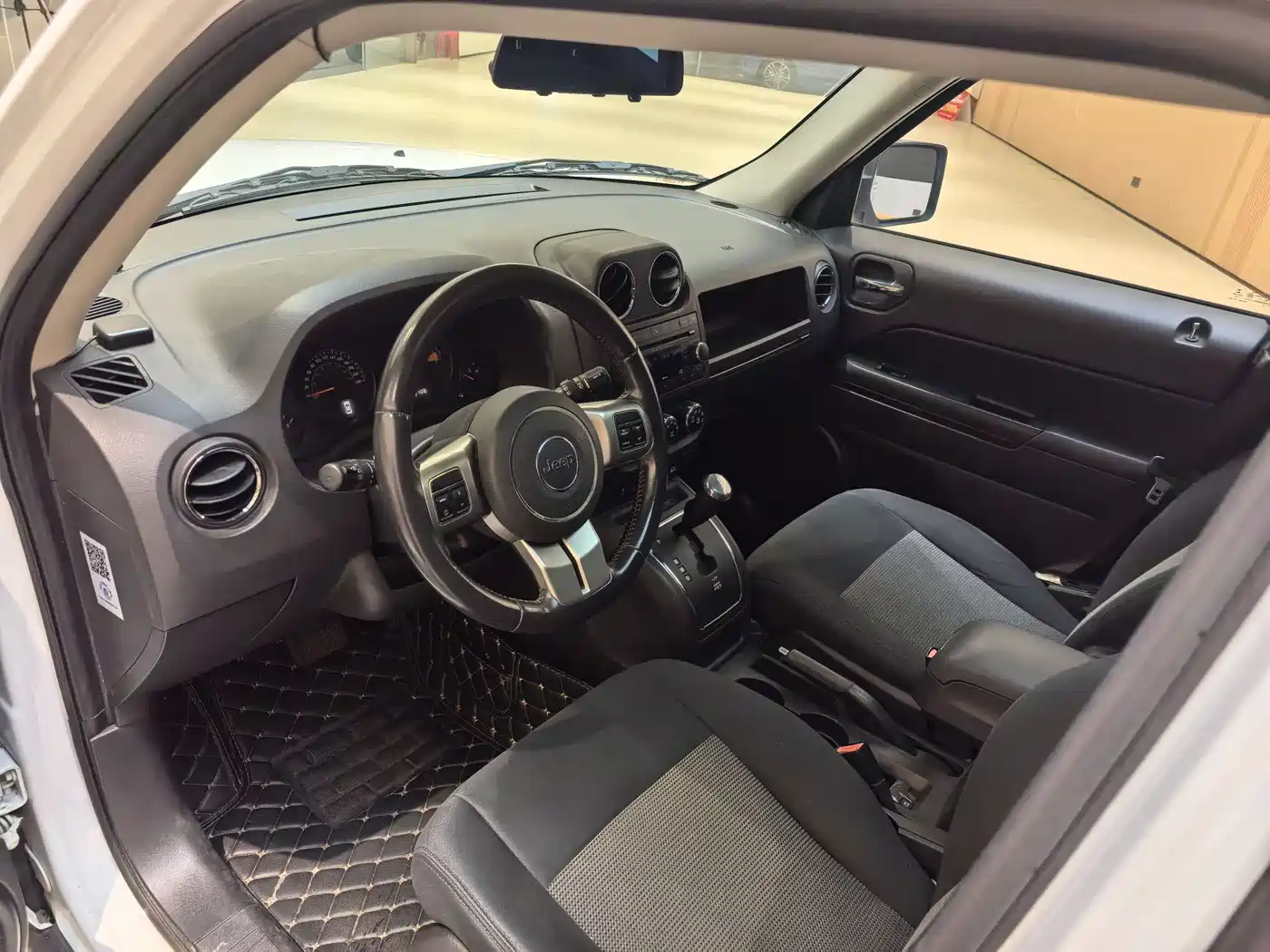 Jeep Patriot 2015 2014 2.4L Sport