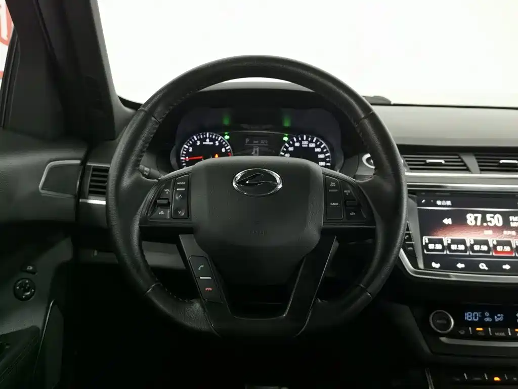 Landwind X7 2017 2015 2.0T Panorama Premium