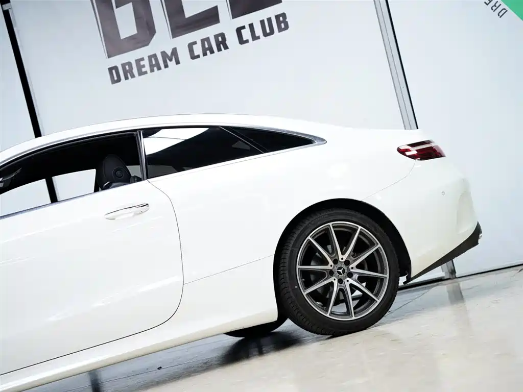Mercedes-Benz E-Class (Import) 2023 Facelift E 260 Coupe фото 19
