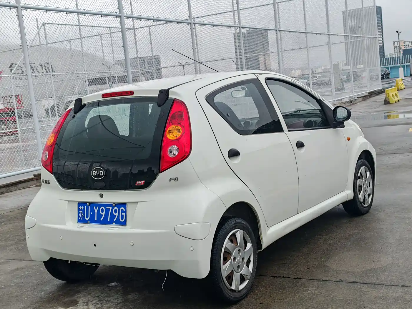 BYD F0 2014 2013 1.0L AMT Cool Edition