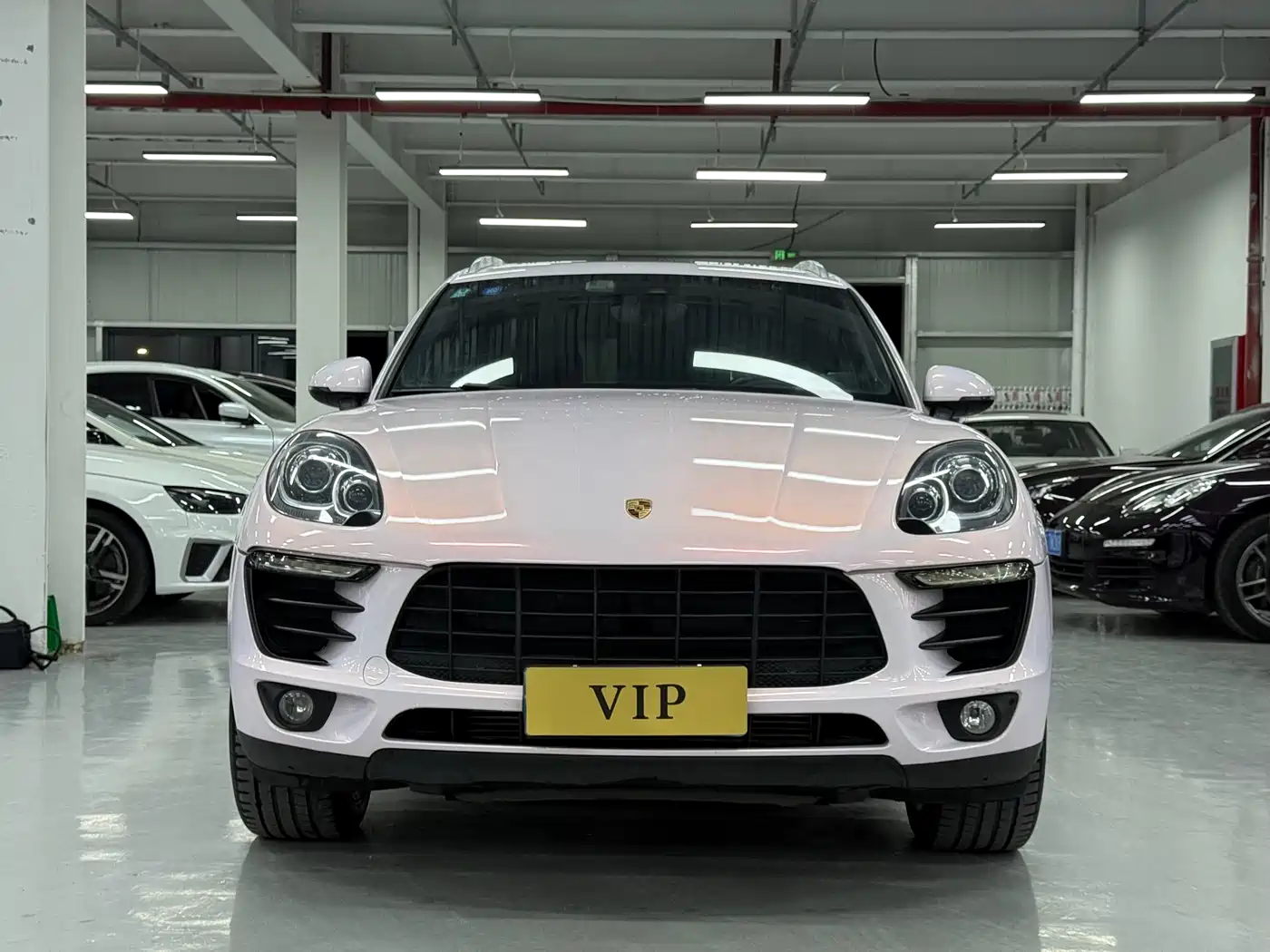 Porsche Macan 2017 Macan 2.0T фото 2
