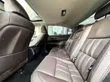 Фото 9 - Lexus ES