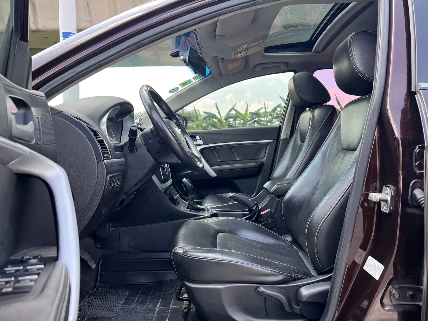 Geely Emgrand 2015 2016 Sedan 1.5L CVT Up Version