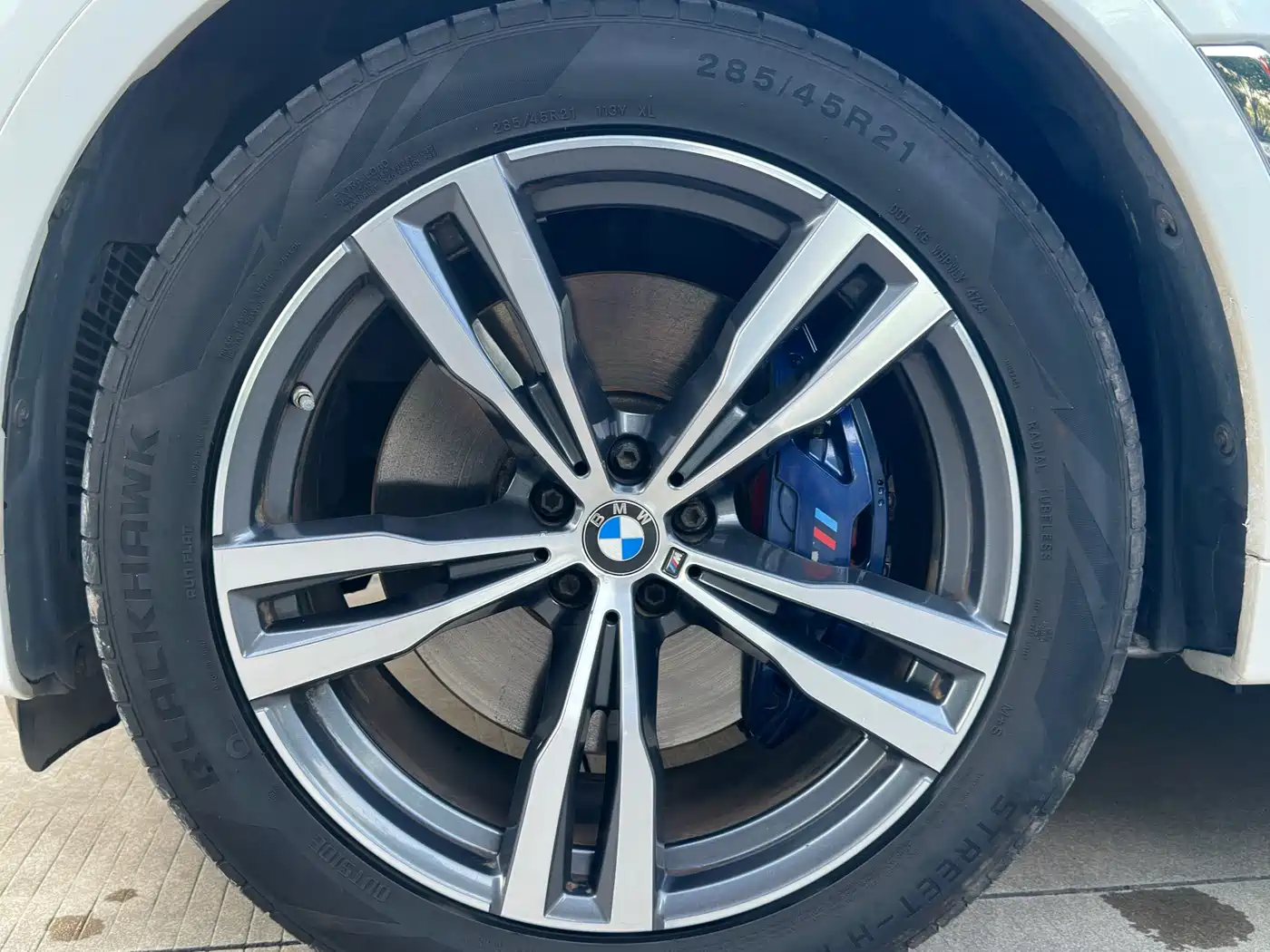 BMW X7 2021 xDrive40i Premium M Sport Package фото 23