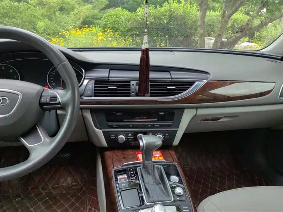 Audi A6L 2014 TFSI Standard фото 13