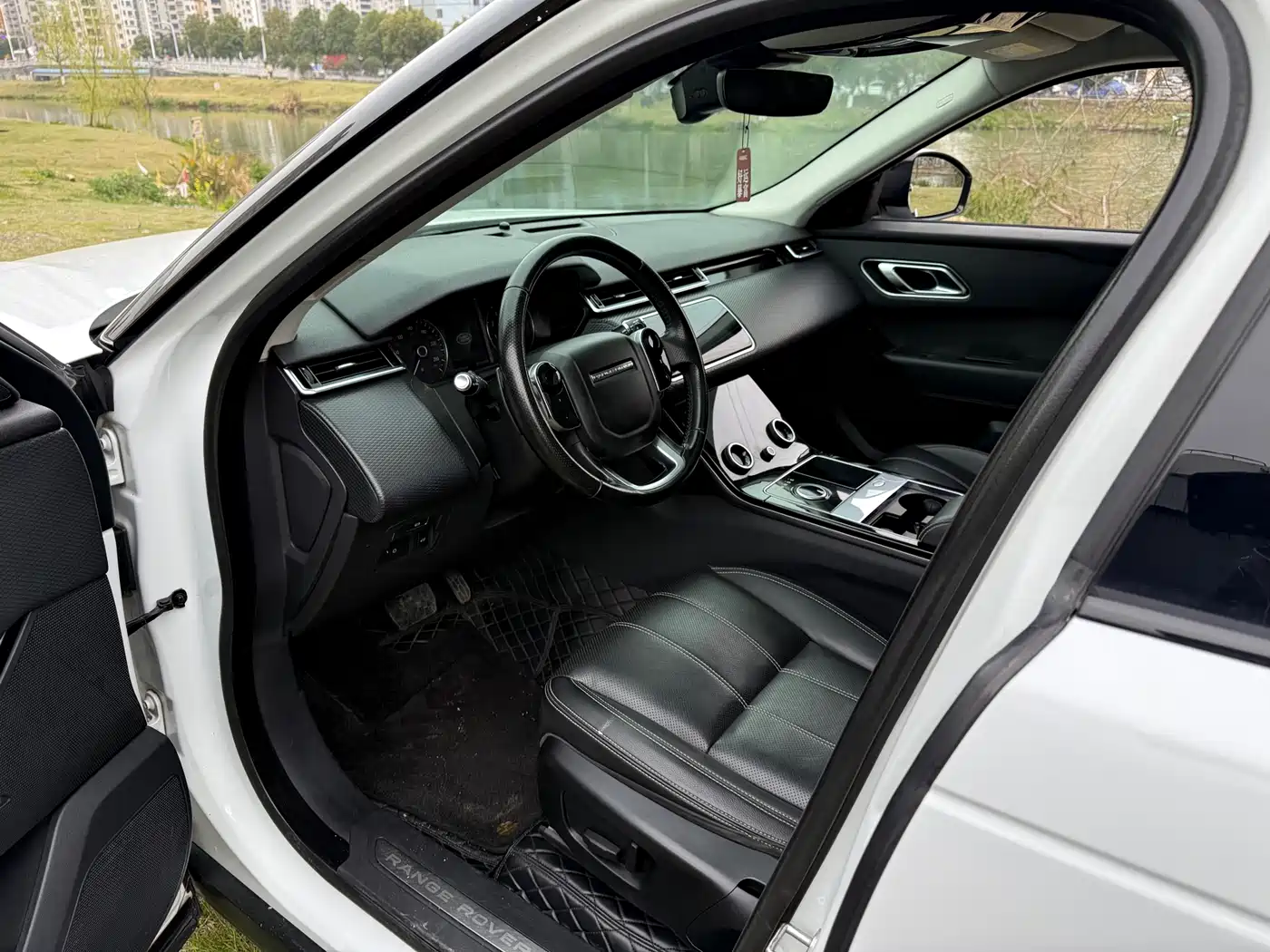 Land Rover Range Rover Velar 2018 P300 S фото 7