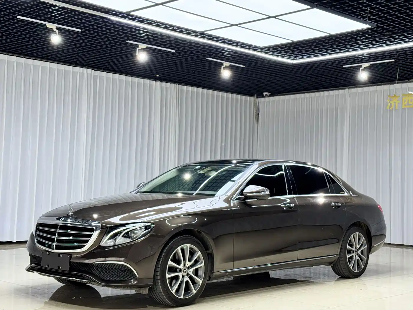 Mercedes-Benz E-Class 2018 Facelift E 300 L Luxury