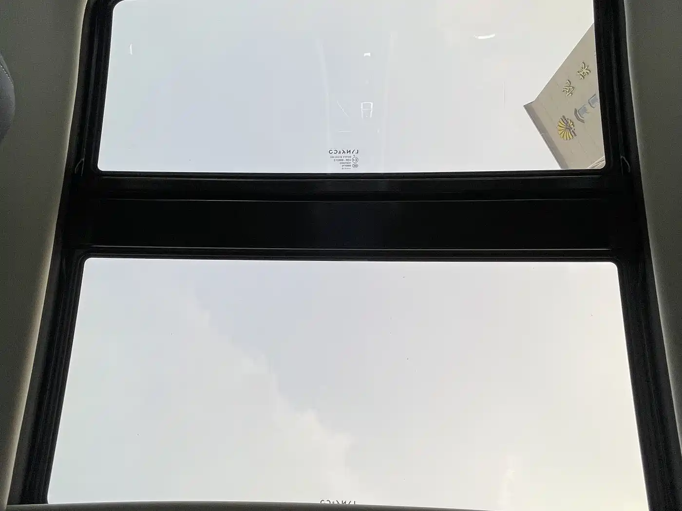 Lynk & Co 02 2018 Model 1.5T DCT 2WD Yao Pro Edition China V фото 11