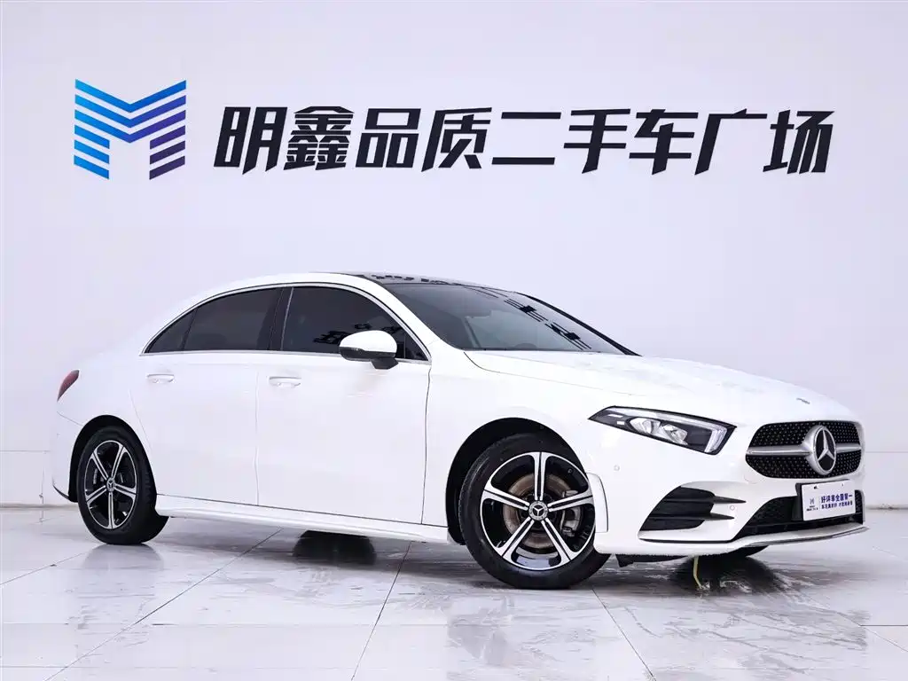Mercedes-Benz A-Class 2022 Facelift III A 200 L Sport Sedan Fashion фото 5