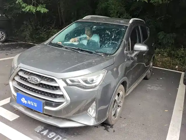  JAC Motors Refine S3 2017 1.6L CVT Luxury Smart