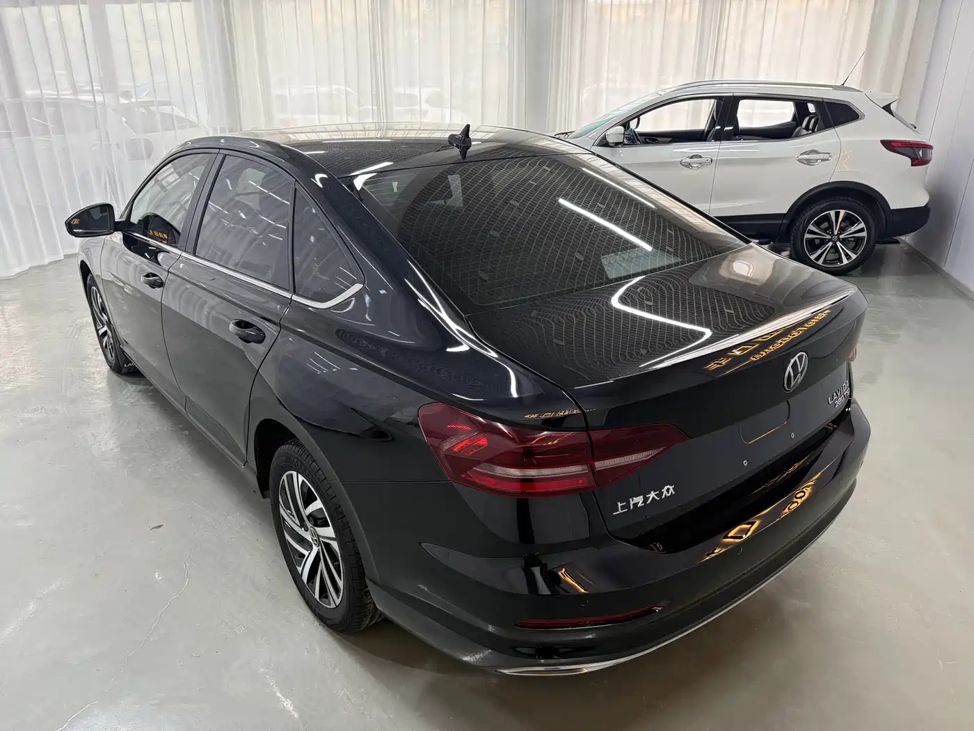 Volkswagen Lavida 2022 280TSI DSG Comfort Edition фото 4