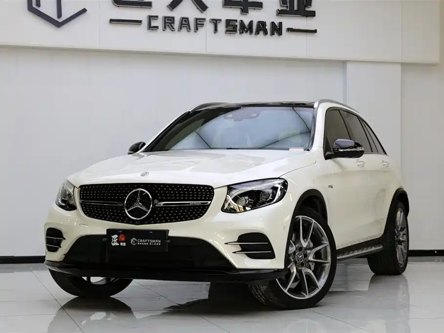 Mercedes-Benz GLC AMG 2017 AMG GLC 43 4MATIC фото 2