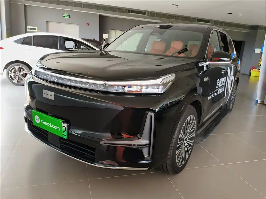 Geely Galaxy Galaxy M9 2025 Base Model