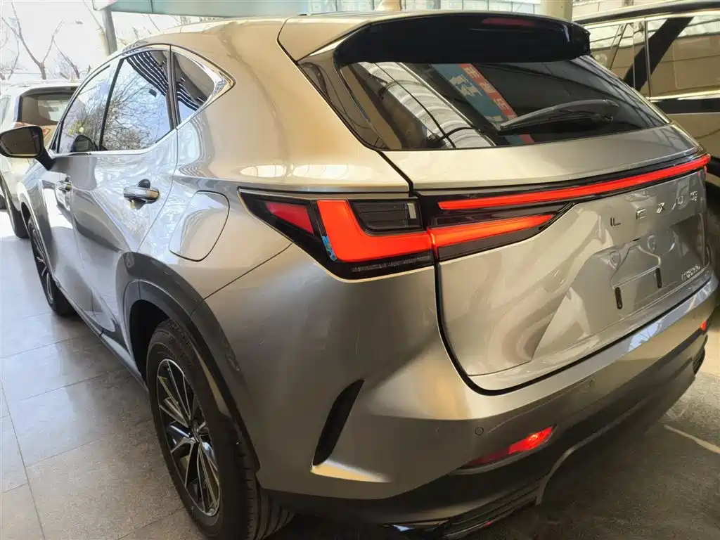 Lexus NX 2023 260 FWD Dynamic Edition фото 5