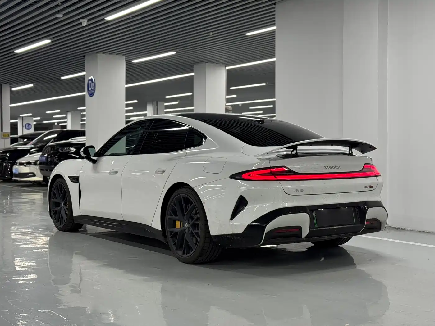 XIAOMI CAR XIAOMI SU7