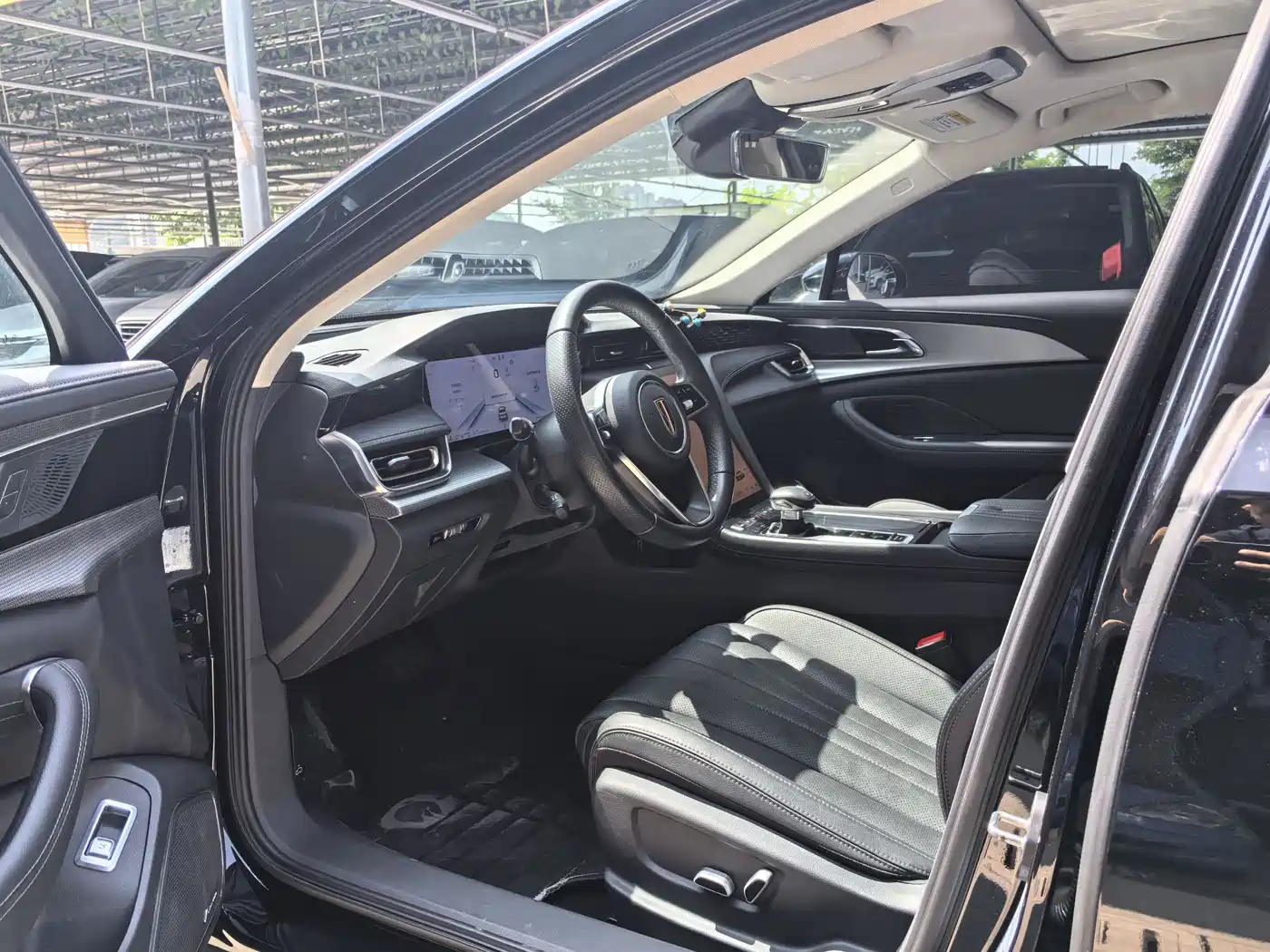 Hongqi H5 2023 2.0T Auto Smart Connect Flag Comfort фото 4