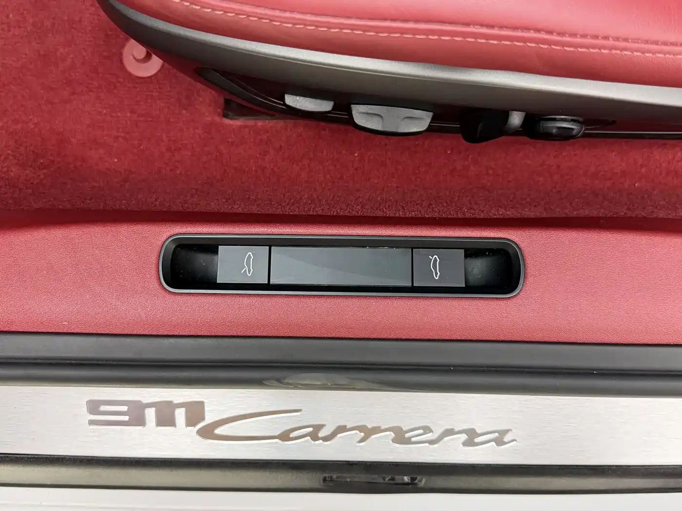 Porsche 911 2023 Carrera 3.0T фото 9