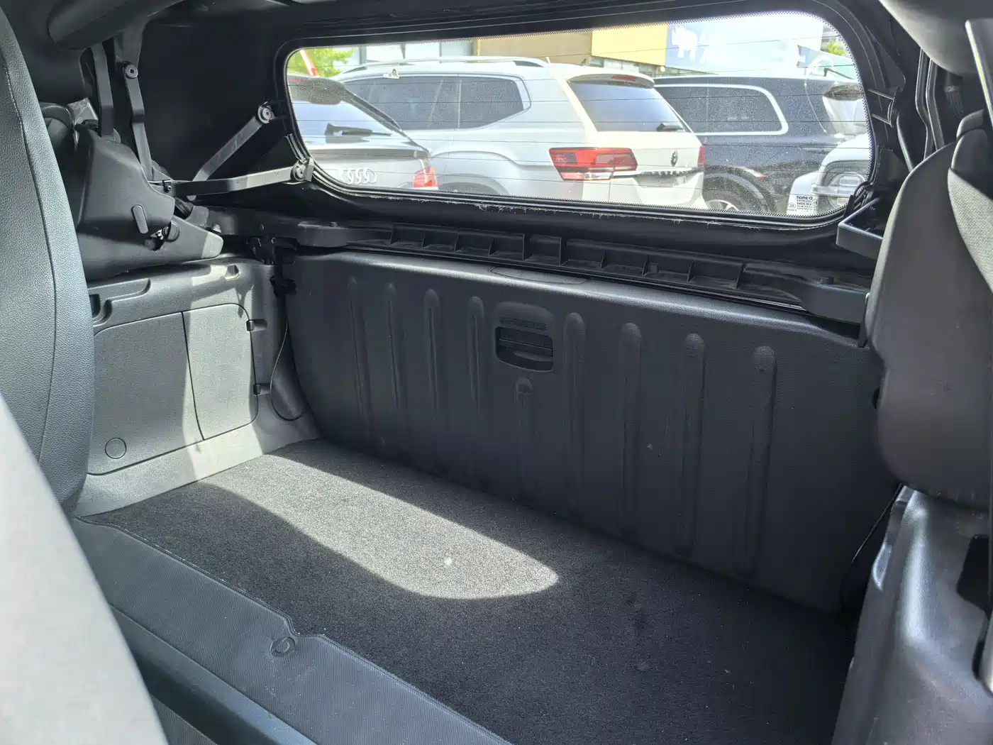 smart fortwo 2015 2014 1.0T Convertible BoConcept Special Edition