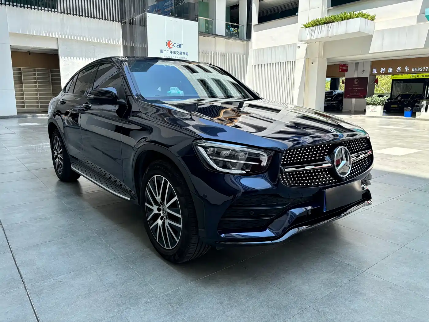 Mercedes-Benz GLC Coupe 2022 Facelift GLC 300 4MATIC Coupe SUV фото 3