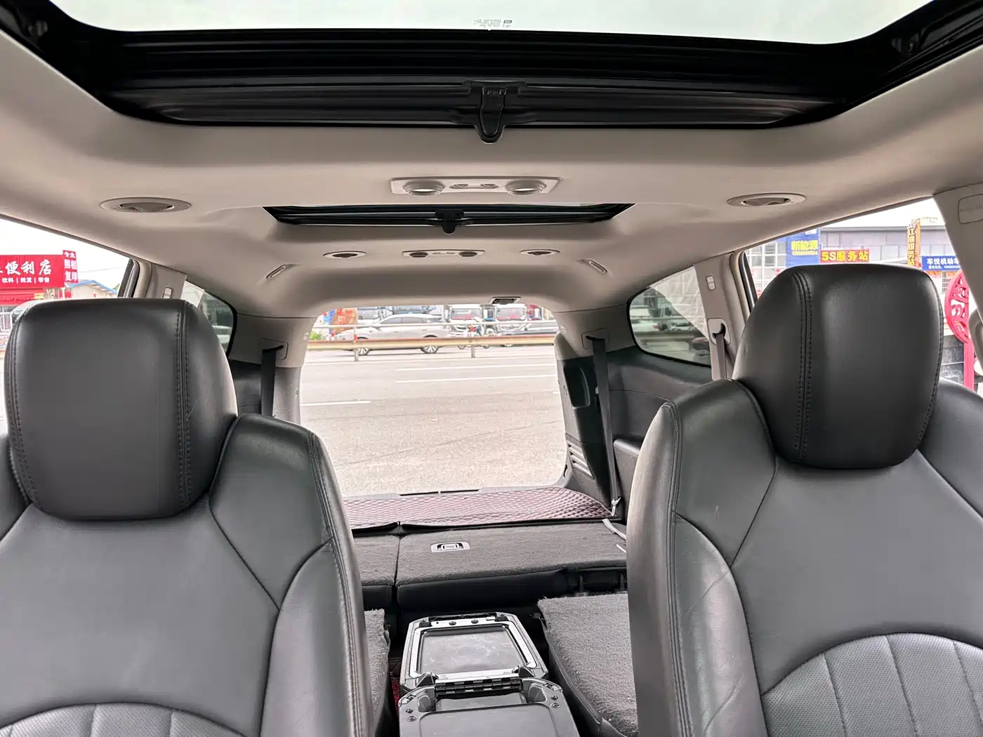 Buick Enclave 2010 2010 3.6L Flagship Edition