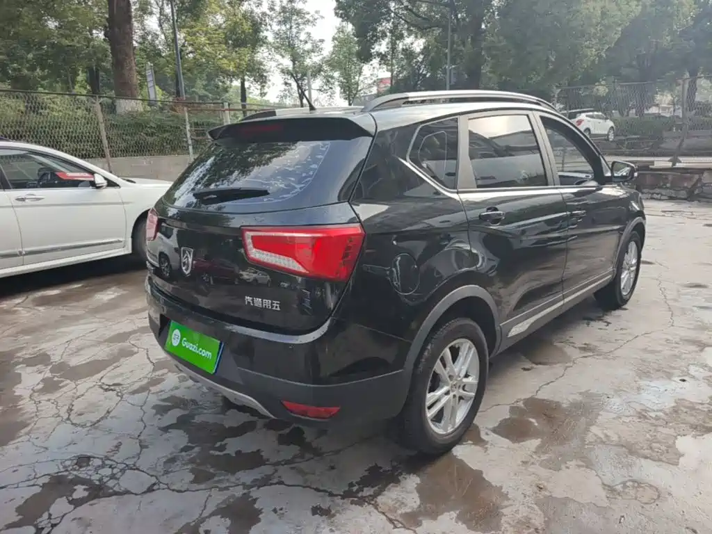 Baojun 560 2015 2015 1.8L Manual Comfort