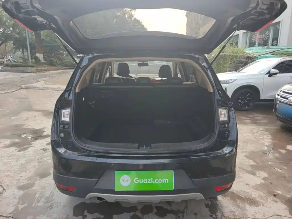 Baojun 560 2015 2015 1.8L Manual Comfort
