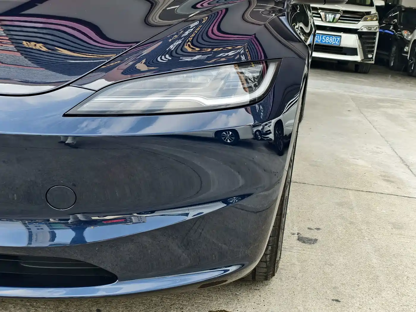Tesla Model 3 2026 2025 Model Year Facelift Rear-Wheel Drive