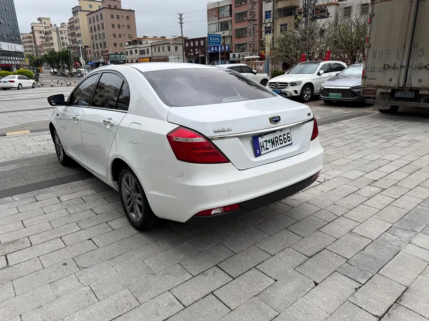 GEELY AUTOMOBILE EMGRAND