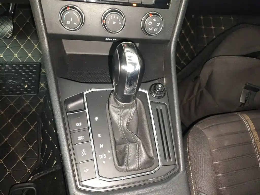 Volkswagen Lavida 2021 280TSI DSG Comfort Edition фото 10