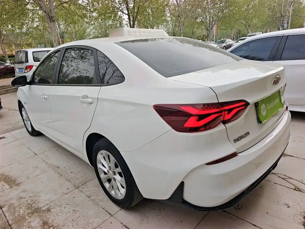 Chevrolet Monza 2023 1.5L DCT Enjoyment Edition фото 5