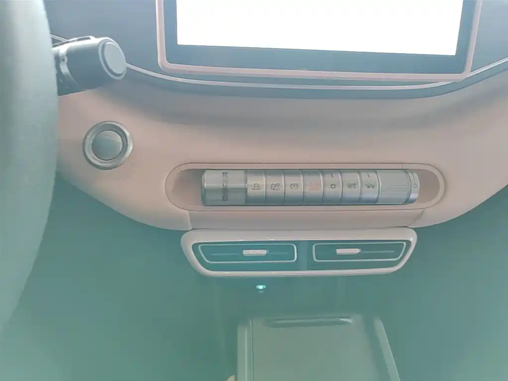 BYD Seagull 2024 Glory Edition 305km Vitality Edition фото 14