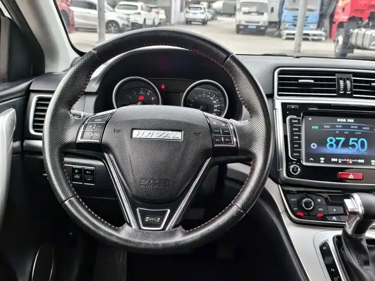 Haval M6 2018 2018 1.5T DCT 2WD Elite