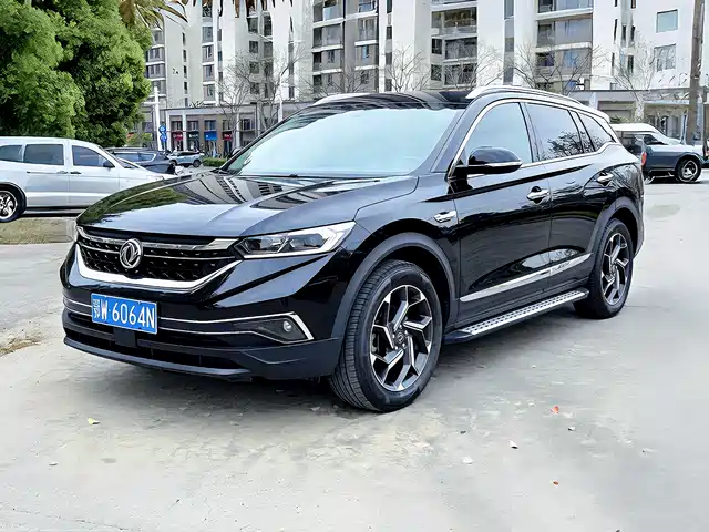 DONGFENG AX7