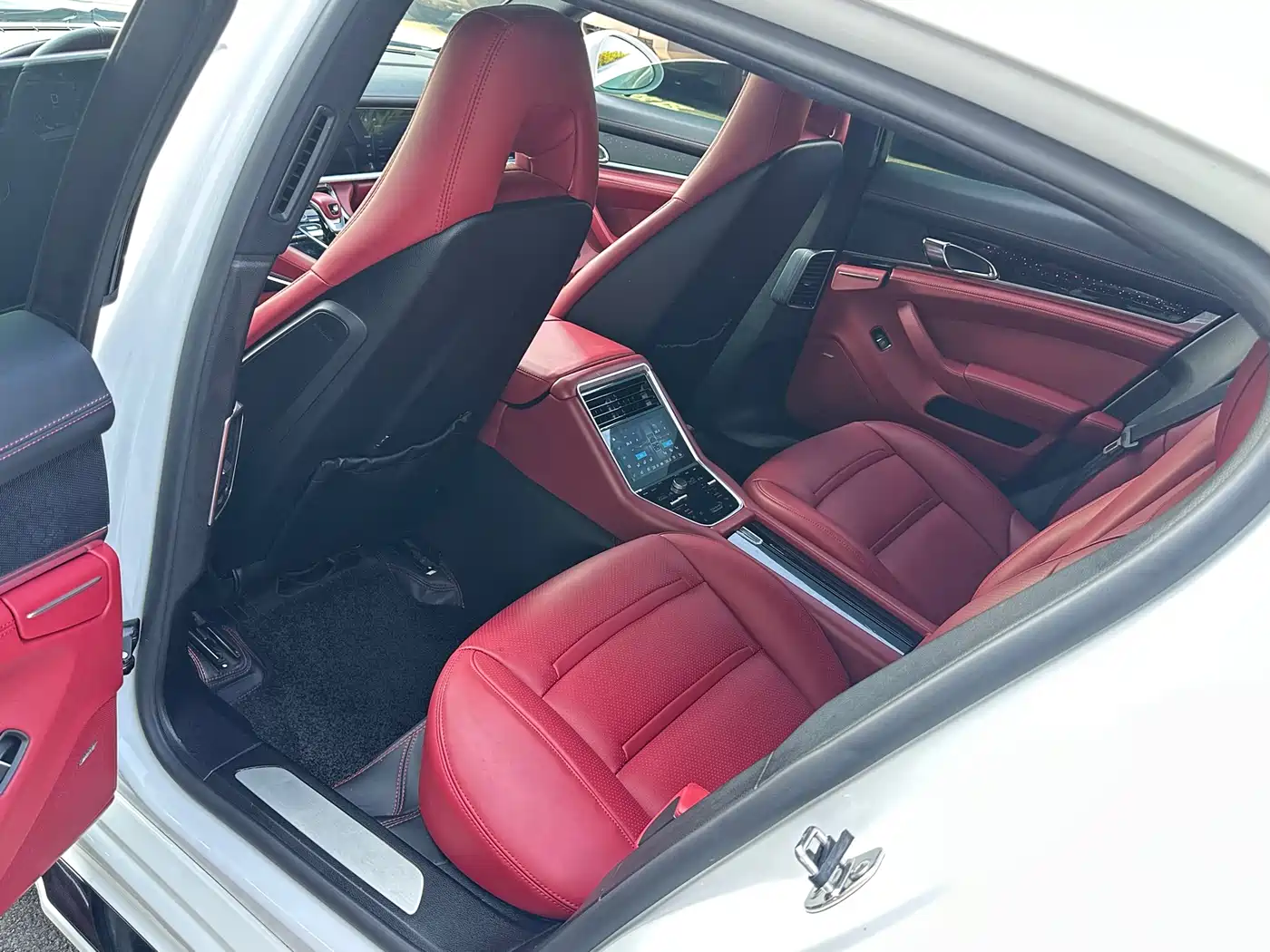 Porsche Panamera 2010 Panamera 3.6L фото 7