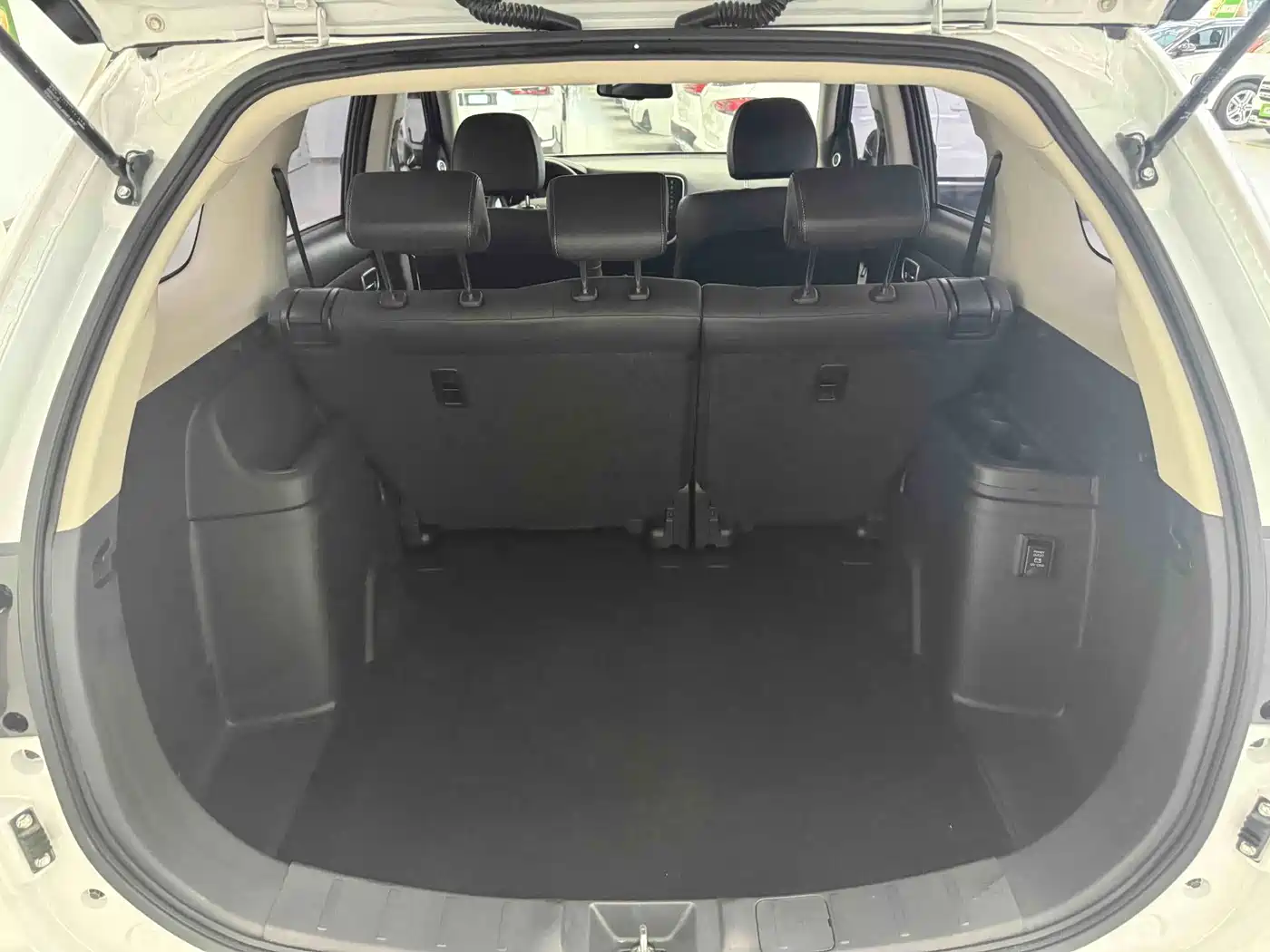 Mitsubishi Outlander 2022 2021 2.0L 2WD Yaodong Edition 5-seater